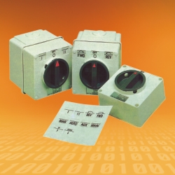 Changeover and Forward/Reverse Switches IP66